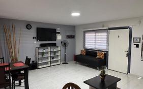 Casa Amplia Zona Semicentrica